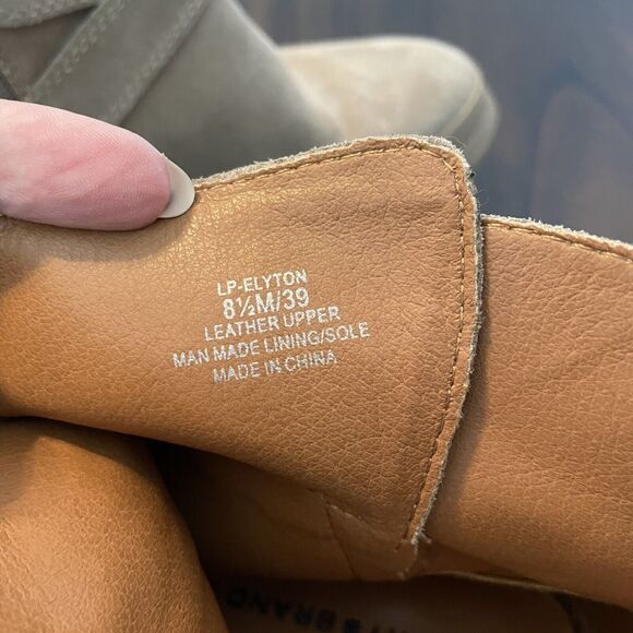 LUCKY BRAND Boots Sz 8.5 Elyton Suede Zip Buckle Crossover Chunky Lug Sole - Picture 8 of 12